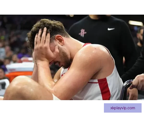 马刺主帅透露文班脚踝轻微不适赛后将进行冰敷