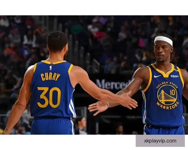 布克格林三节狂砍57分大胜爵士 助太阳稳固排名全力冲击西部前六 布克格林三节狂砍57分大胜爵士 助太阳稳固排名全力冲击西部前六