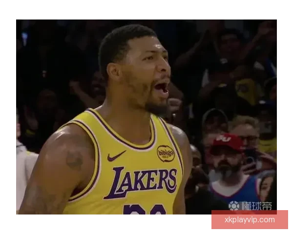 里夫斯赞扬球队拼搏精神 期待斯马特下场比赛顺利复出